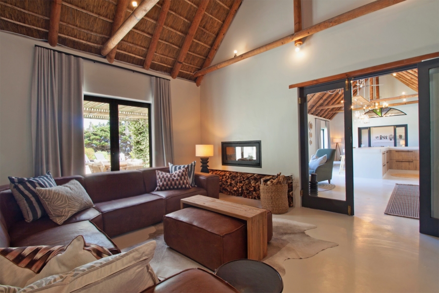 To Let 5 Bedroom Property for Rent in Crofters Valley Western Cape